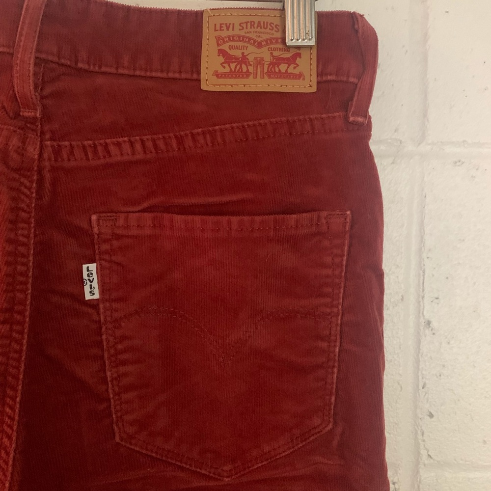 Burgundy corduroy Levi’s bell bottoms